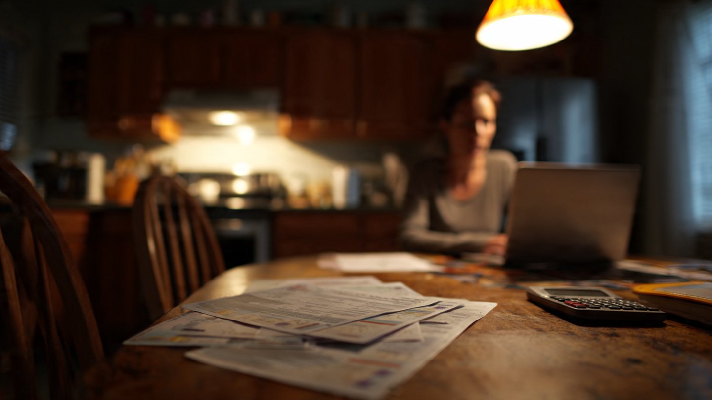 How Credit Card Interest Actually Works